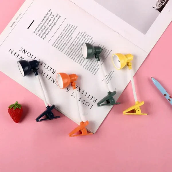 Mini Book Light with Clip Portable LED Reading Lamp Travel Bedroom Night Light Night (Random color)